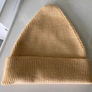 James Street Co Port Beanie